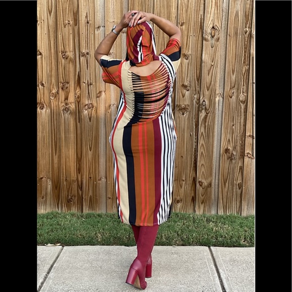 REBELLIOUS DRESS www.nikishaw.com - Picture 2 of 3